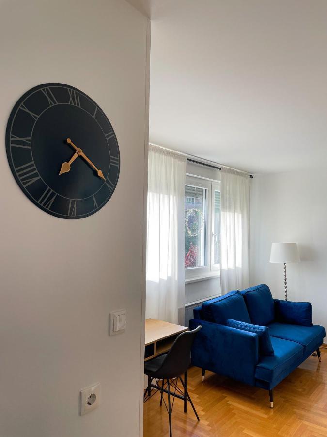 Apartman Welcome To Tresnjevka 자그레브 외부 사진